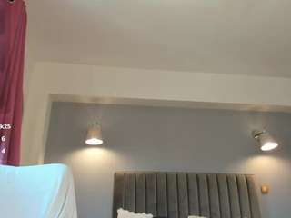 awesome-jolie live cam profile