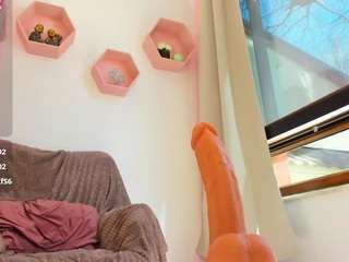 awesome-jolie webcam