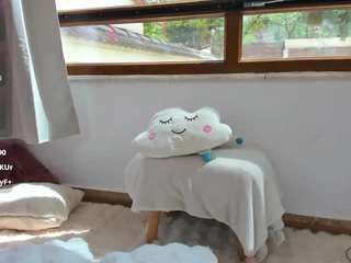 awesome-jolie webcam