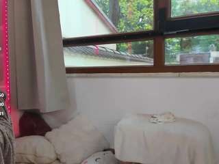 awesome-jolie webcam