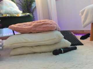 awesome-jolie Sex Cam Show