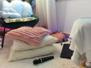 awesome-jolie live webcam show