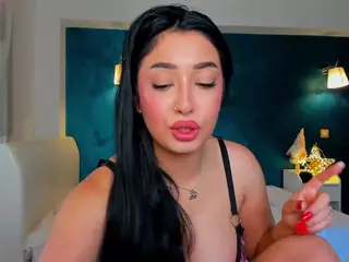 awesome-jolie's Live Sex Cam Show