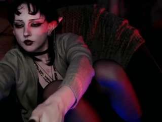 brandy-queen Live Webcam on CamSoda