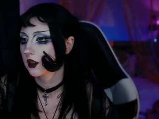 brandy-queen Live Webcam on CamSoda