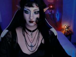 brandy-queen Live Webcam on CamSoda