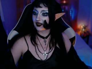 brandy-queen Live Webcam on CamSoda
