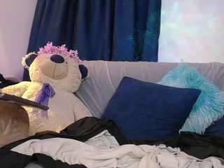 fetisheshardx2 from CamSoda