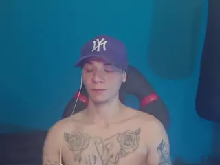 luv-ink-420's Live Sex Cam Show