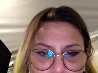 ChanelChutneyHornyBBWhore's Live Sex Cam Show