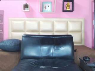sharoll-nasty Live Webcam on CamSoda