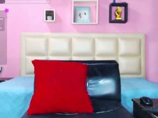 sharoll-nasty webcam model