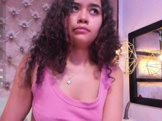 le modèle angela-love1 est en webcam porno dans un show sur le site camsoda, il possède les tags suivants: ass,no drinking,toys,tiny tits,tease,solo show,solo,skinny,shaved pussy,role play,raven hair,bedroom,no smoking,natural,lovense,living room,fingering,facial piercings,double-penetration,dildo