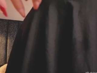 arianna-suarezz Live Webcam on CamSoda