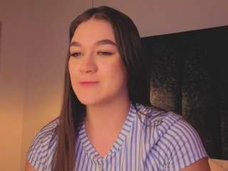 arianna-suarezz webcam