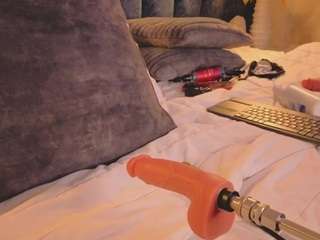 arianna-suarezz webcam