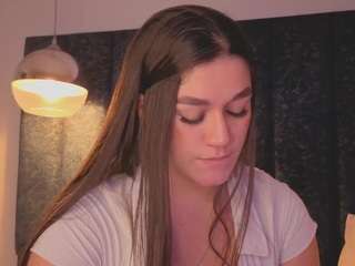 arianna-suarezz webcam