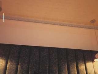 arianna-suarezz webcam