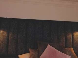 arianna-suarezz private show