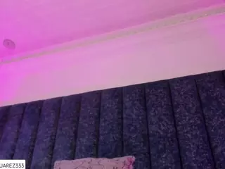 Arianna Suarezz's Live Sex Cam Show