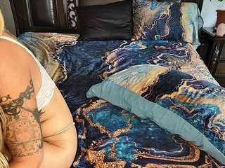 Live webcam model ihacoebrae on Soda Cams