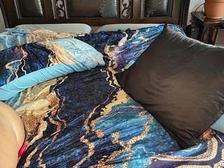 Live webcam model ihacoebrae on Soda Cams