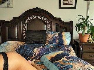 ihacoebrae's CamSoda show and profile