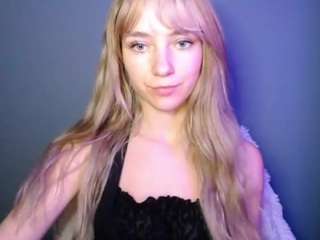 lucialittle Live Webcam on CamSoda