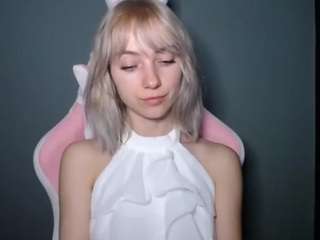 le modèle lucialittle est en webcam porno dans un show sur le site camsoda, il possède les tags suivants: amateur,ass,young adult,voyeur,upskirt,toys,thin,teen-18,tease,spank,solo,skinny,role play,robe,no smoking,massage,lush,lovense,lingerie,bedroom