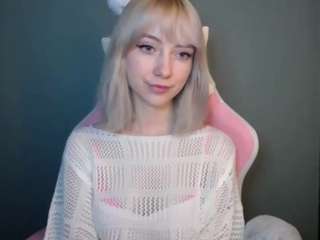 lucialittle live cam profile