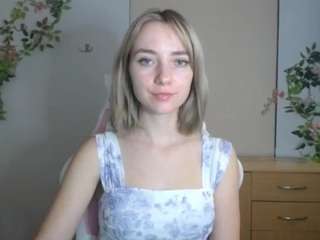lucialittle's live room