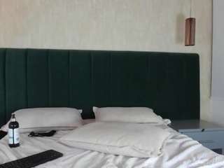 toxyo-x from CamSoda is Freechat