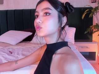 Live webcam model toxyo-x on Soda Cams