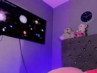 vanessalombardy Live Webcam on CamSoda