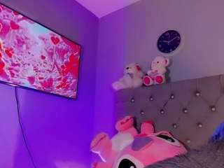 vanessalombardy Live Webcam on CamSoda