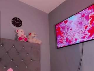 vanessalombardy Live Webcam on CamSoda