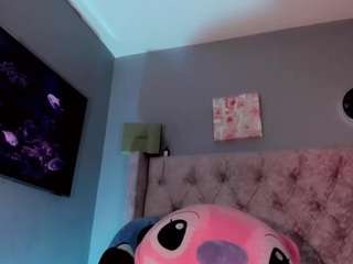 vanessalombardy webcam model