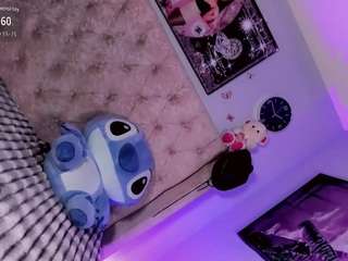 vanessalombardy Live Webcam on CamSoda