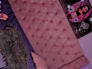 vanessalombardy live webcam show