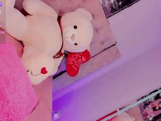 vanessalombardy live cam