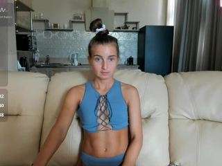 elizsweet Live Webcam on CamSoda