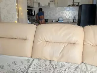 ElizSweet's Live Sex Cam Show