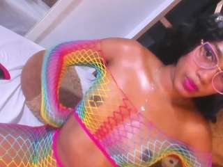 ebony-beautiful webcam