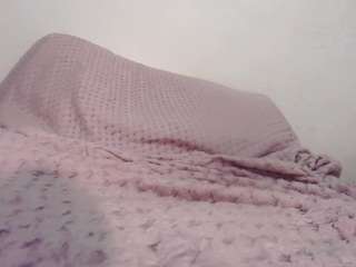 Lola4u live cam preview
