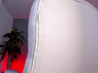 AlejaCute's Live Sex Cam Show