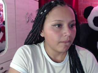 le modèle golden1temptation est en webcam porno dans un show sur le site camsoda, il possède les tags suivants: amateur,ass,young adult,toys,teen 18,tease,striptease,strip,robe,pussy,no drinking,lovense,lingerie,large tits,fingers,dildo or vibrator,dildo,ass to mouth,asshole,bedroom