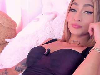 rosemonrooe live cam profile