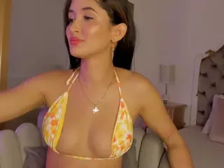 Aixa-Reyes's Live Sex Cam Show
