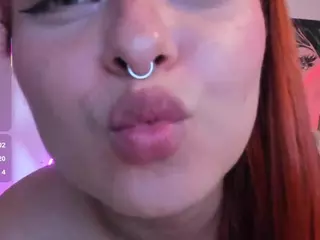 Izyzys Baker's Live Sex Cam Show