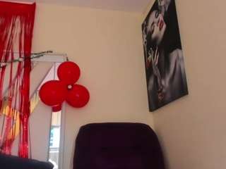 karlarodriguezx's CamSoda show and profile